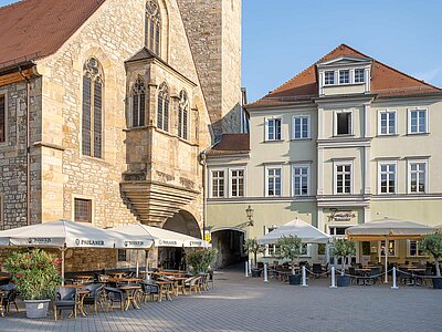 Das Büro und Ägidienkirche am Wenigemarkt